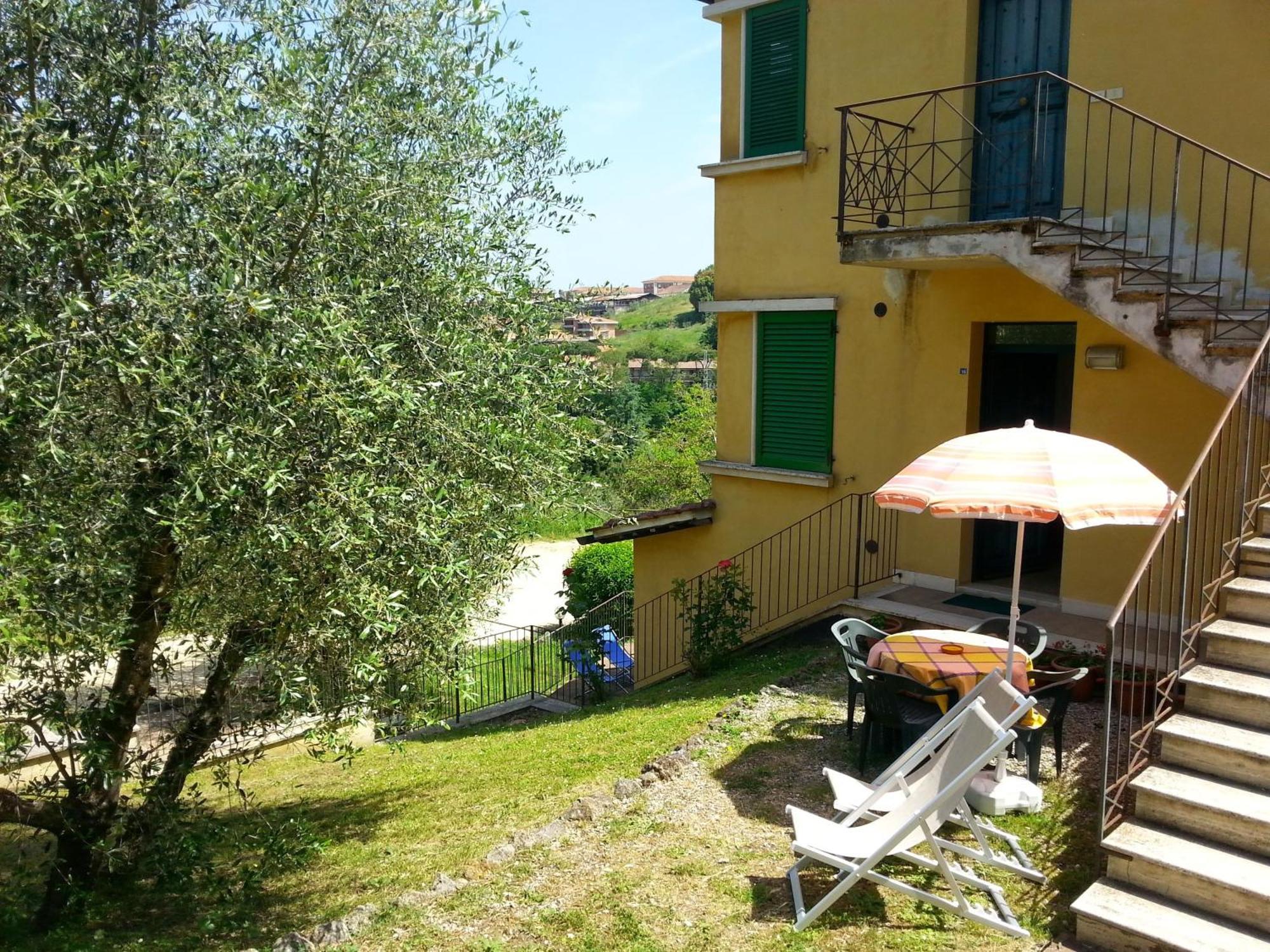 Residence Le Meridiane Siena Ruang foto
