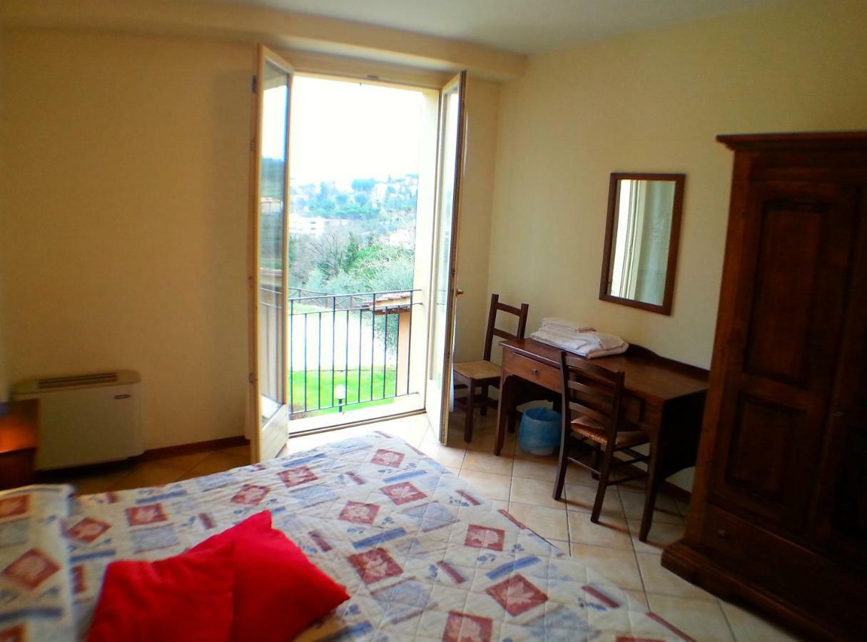 Residence Le Meridiane Siena Bagian luar foto
